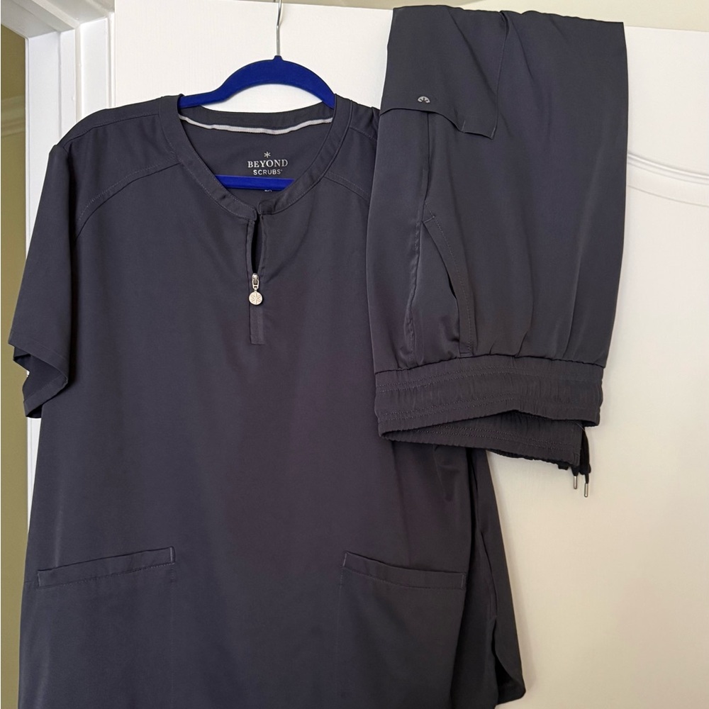 Beyond Scrubs Women's Gray Scrub Set